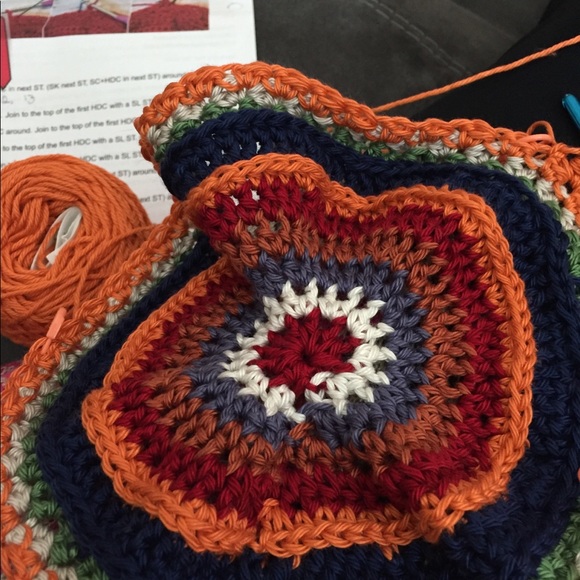 Hand made crochet 🧶 items. - Picture 9 of 12